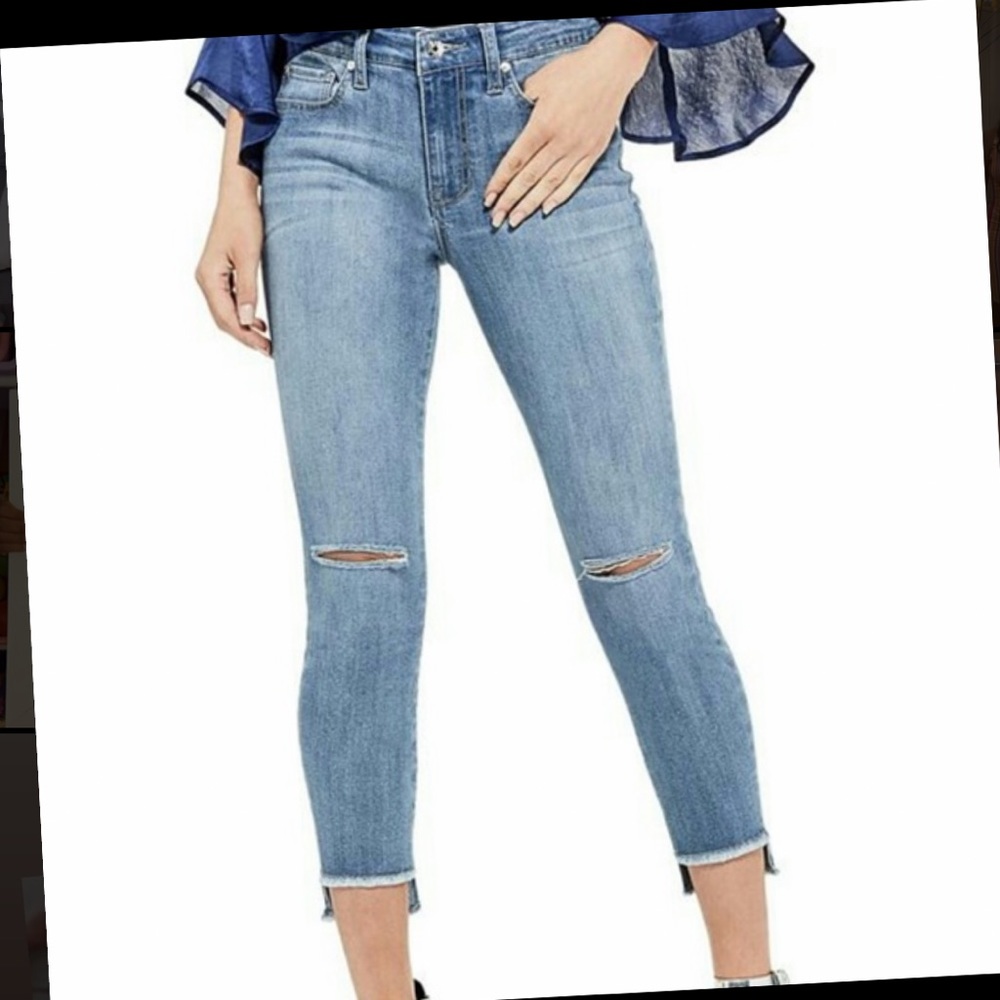 Guess phoebe distressed capri’s